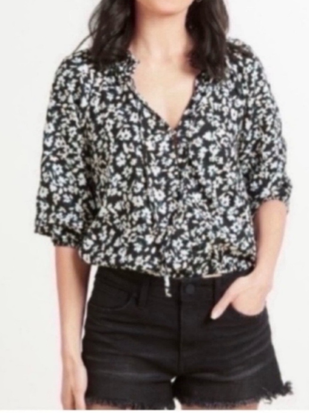 Evereve Sanctuary Don’t Forget Navy Floral Blouse